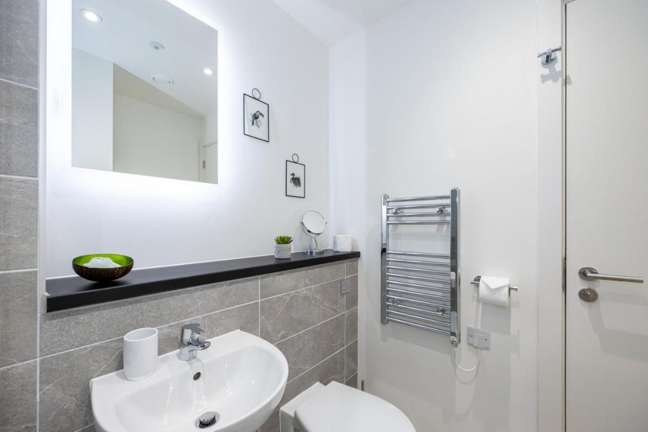 Guestready - A Modern Getaway In Vauxhall 리버풀 외부 사진